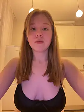 Snapshot of Eva_Weyne chatting on 05/02/26, 09:53 Eva Weyne online show from 05/02/26, 09:53