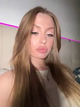 Snapshot of Sweet__Milly chatting on 05/20/26, 05:52 Sweet Milly online show from 05/20/26, 05:52