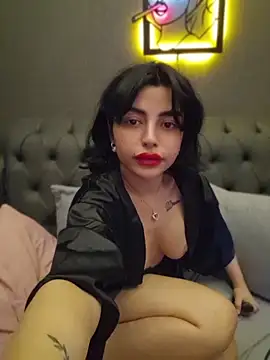 Snapshot of Esmertarcinim chatting on 05/07/26, 03:17 Esmertarcinim online show from 05/07/26, 03:17