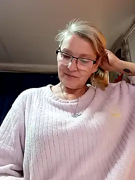irinamaux online show from 05/01/26, 06:18