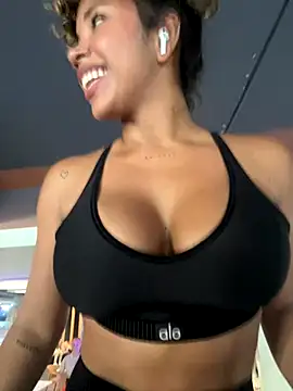 Brunettexio online show from 11/07/25, 07:03