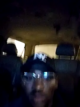 Snapshot of Daddyslilcreampie chatting on 01/05/25, 11:26 Daddyslilcreampie online show from 01/05/25, 11:26