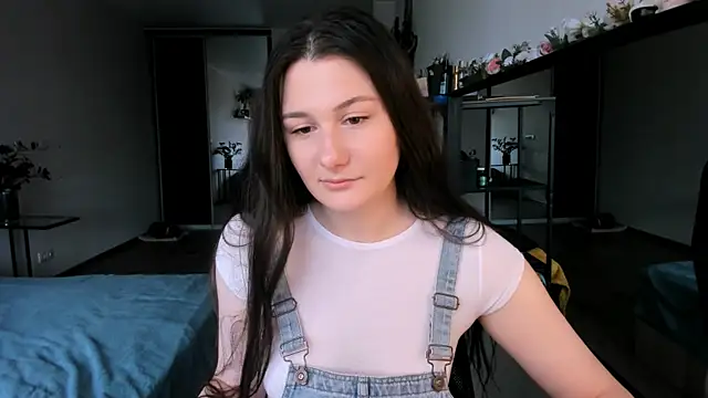 nostripchat online show from 09/22/25, 12:29