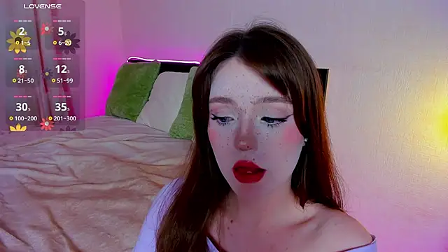 Snapshot of lexxxxxxi chatting on 11/13/25, 06:07 lexxxxxxi online show from 11/13/25, 06:07