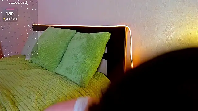 Snapshot of lexxxxxxi chatting on 02/02/26, 06:39 lexxxxxxi online show from 02/02/26, 06:39