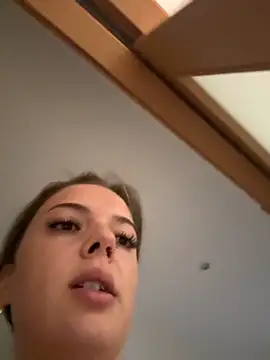 LexyGold online show from 10/31/25, 03:57