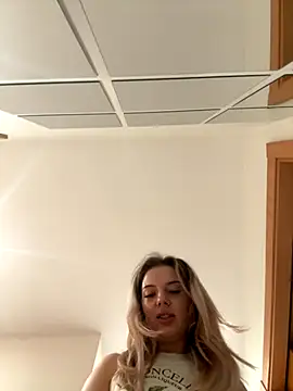 LexyGold online show from 11/07/25, 08:14