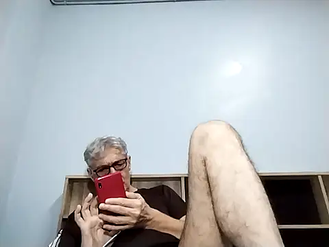 BIGUNCUTHARDCOCK online show from 09/17/25, 02:41