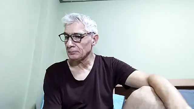 BIGUNCUTHARDCOCK online show from 10/22/25, 12:33