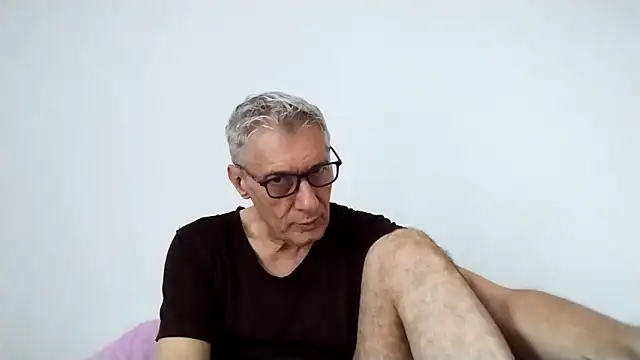 BIGUNCUTHARDCOCK online show from 05/04/26, 12:17