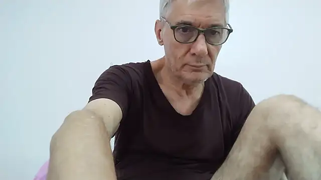 BIGUNCUTHARDCOCK online show from 06/18/26, 12:44