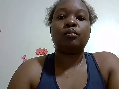 Giannah01 online show from 06/25/26, 12:32