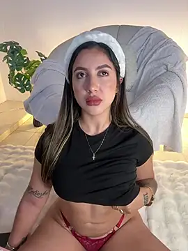 Sarapalmer1 online show from 03/08/25, 10:34