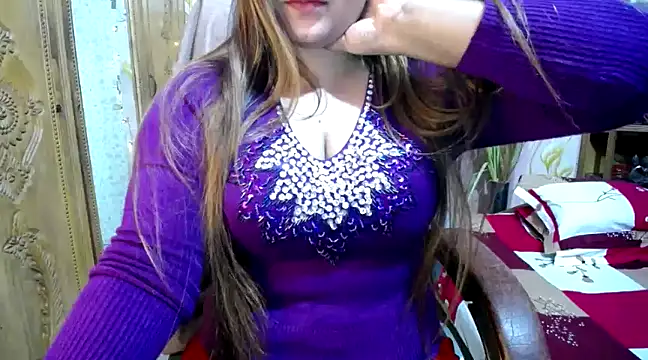 Snapshot of SohanaSabaSexy chatting on 01/02/25, 05:07 SohanaSabaSexy online show from 01/02/25, 05:07