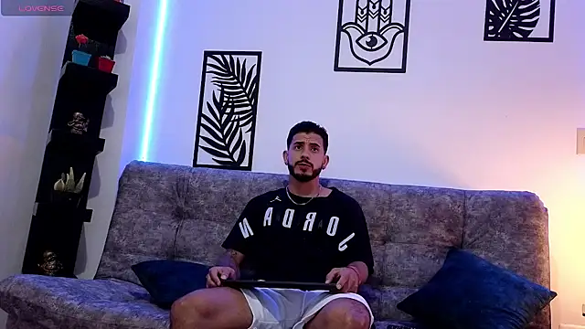 Snapshot of Bruno_Mattos chatting on 12/18/24, 12:43 Bruno Mattos online show from 12/18/24, 12:43