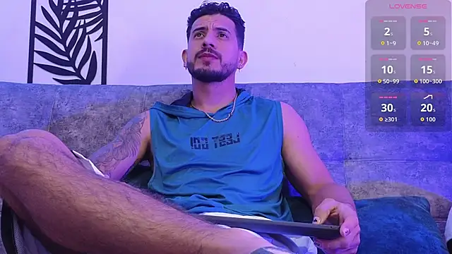 Snapshot of Bruno_Mattos chatting on 11/27/25, 03:52 Bruno Mattos online show from 11/27/25, 03:52