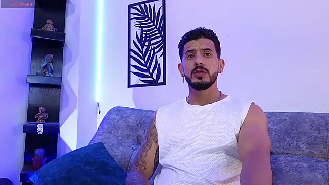 Snapshot of Bruno_Mattos chatting on 03/04/26, 02:39 Bruno Mattos online show from 03/04/26, 02:39