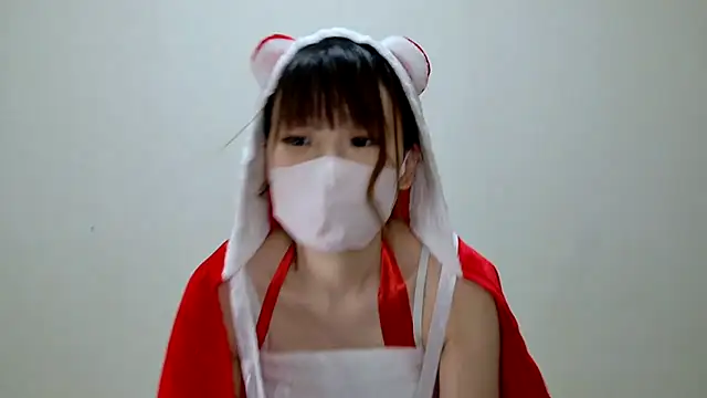 Snapshot of hi---chan- chatting on 12/25/24, 10:39 hi---chan- online show from 12/25/24, 10:39