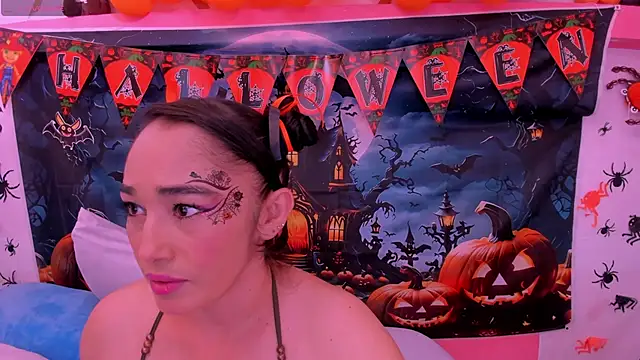 charlotte-11 online show from 10/27/25, 03:16