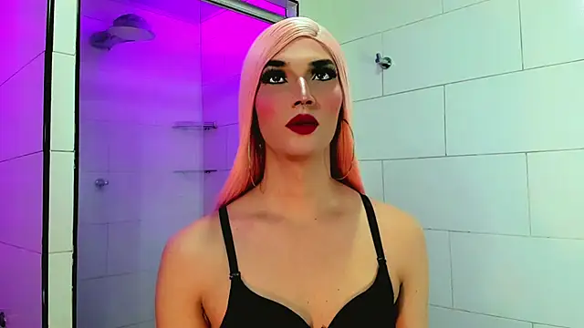 Victoria Kastelo online show from 11/05/25, 07:14