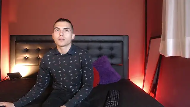  Tattoo Couple online show from 02/27/25, 01:28