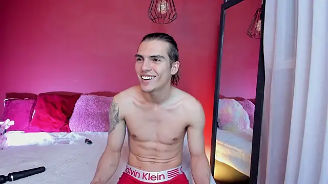  Tattoo Couple online show from 05/01/26, 04:11