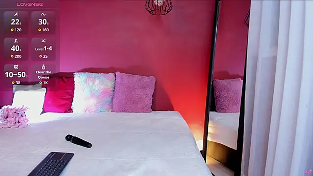  Tattoo Couple online show from 05/02/26, 02:44