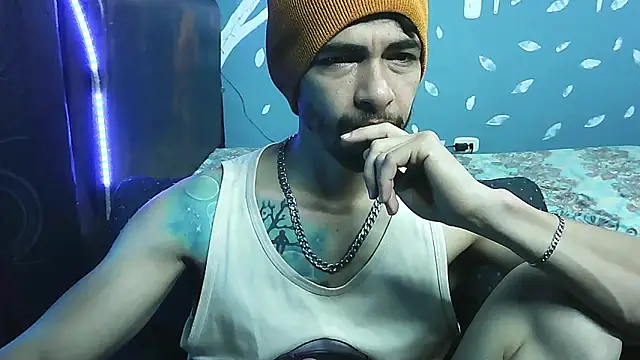 Snapshot of ponzothc chatting on 03/31/26, 11:05 ponzothc online show from 03/31/26, 11:05