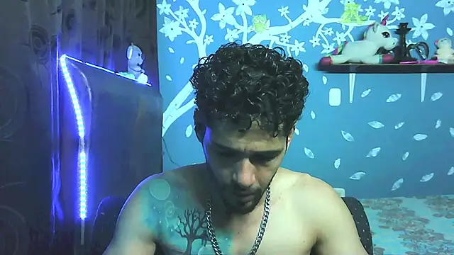 Snapshot of ponzothc chatting on 04/03/26, 03:04 ponzothc online show from 04/03/26, 03:04