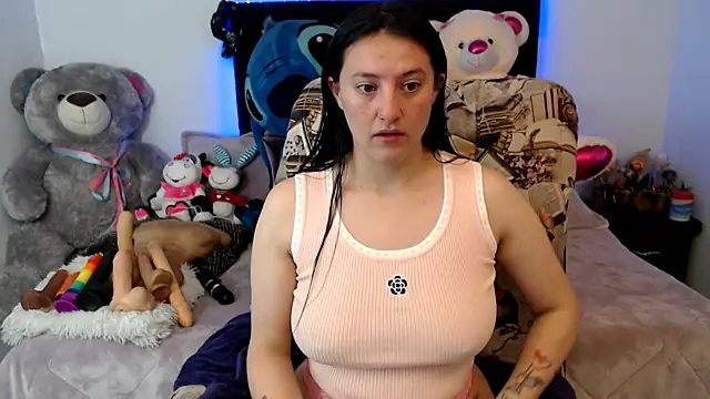 Lorenahot 06 online show from 10/18/25, 03:46