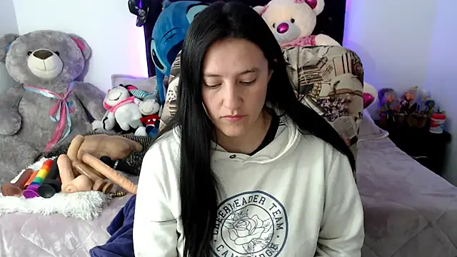 Lorenahot 06 online show from 10/29/25, 11:01