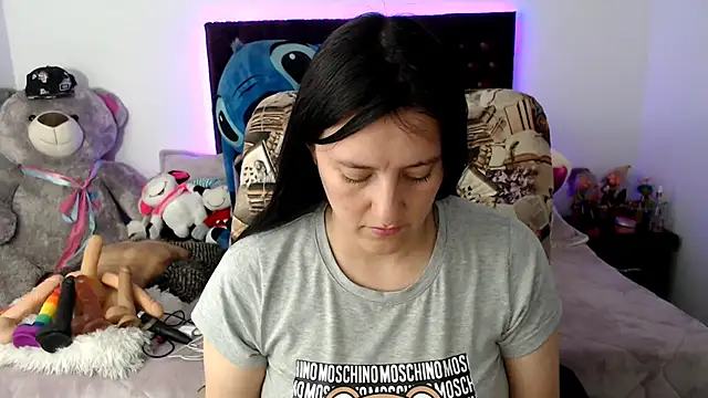 Lorenahot 06 online show from 12/20/25, 11:12