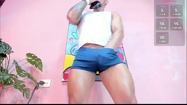 Snapshot of lean_arcos chatting on 12/14/24, 01:59 lean arcos online show from 12/14/24, 01:59