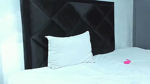 Dancelwashington online show from 02/09/25, 04:57