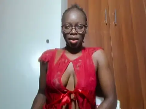 Snapshot of afro_pop chatting on 12/02/24, 11:29 afro pop online show from 12/02/24, 11:29