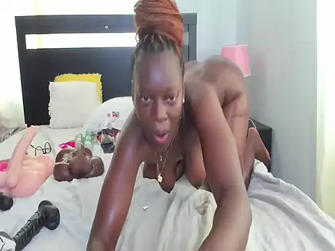 Snapshot of afro_pop chatting on 02/12/25, 07:44 afro pop online show from 02/12/25, 07:44