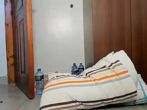 Snapshot of afro_pop chatting on 03/22/25, 07:36 afro pop online show from 03/22/25, 07:36