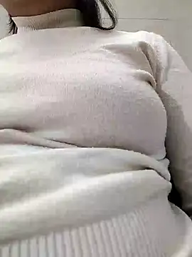 Husnpari20 online show from 12/15/24, 01:43