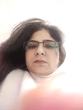 Husnpari20 online show from 01/03/25, 05:39