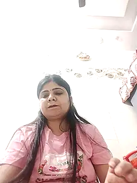 Husnpari20 online show from 02/19/25, 06:00