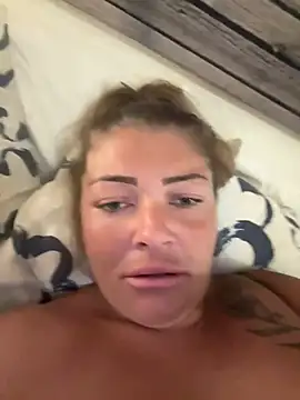 Snapshot of GabyHofstede chatting on 03/18/25, 01:31 GabyHofstede online show from 03/18/25, 01:31