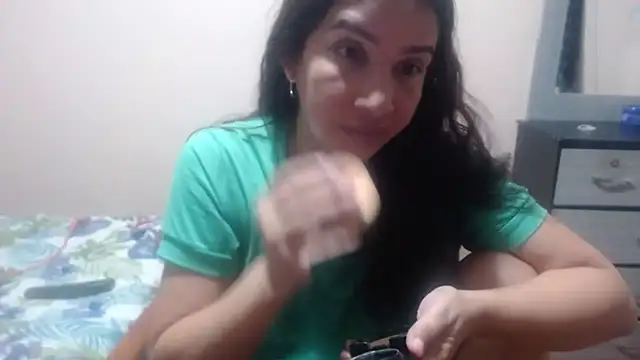 Ainhoa-hot online show from 05/04/26, 07:26