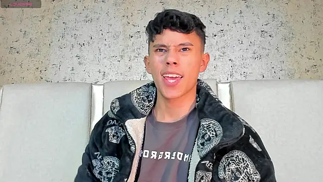 Snapshot of Angel_esteban_fx chatting on 03/08/25, 09:50 Angel esteban fx online show from 03/08/25, 09:50