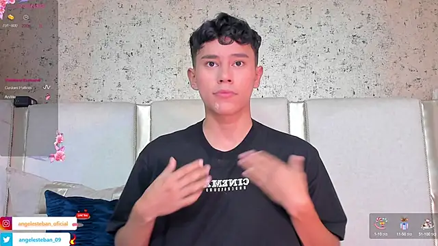 Snapshot of Angel_esteban_fx chatting on 03/15/25, 03:51 Angel esteban fx online show from 03/15/25, 03:51
