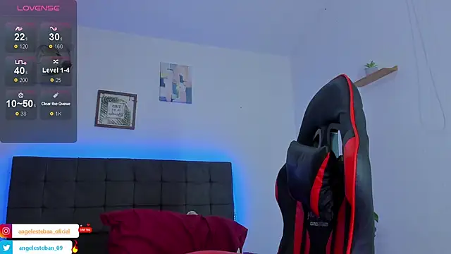 Snapshot of Angel_esteban_fx chatting on 09/27/25, 04:06 Angel esteban fx online show from 09/27/25, 04:06