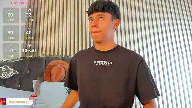 Snapshot of Angel_esteban_fx chatting on 02/06/26, 03:59 Angel esteban fx online show from 02/06/26, 03:59