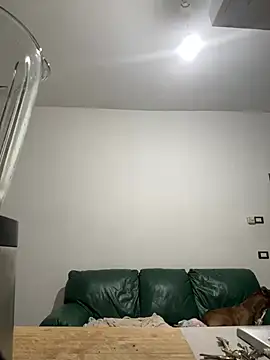 Snapshot of hugoprada chatting on 01/26/25, 04:30 hugoprada online show from 01/26/25, 04:30