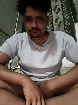 Snapshot of Tejpaljoshi chatting on 02/19/26, 05:20 Tejpaljoshi online show from 02/19/26, 05:20