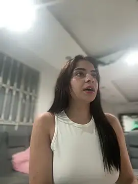 Snapshot of hannacruzsj chatting on 12/20/25, 09:16 hannacruzsj online show from 12/20/25, 09:16