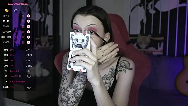 prettybones online show from 12/29/24, 06:45